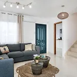 וילה Clara